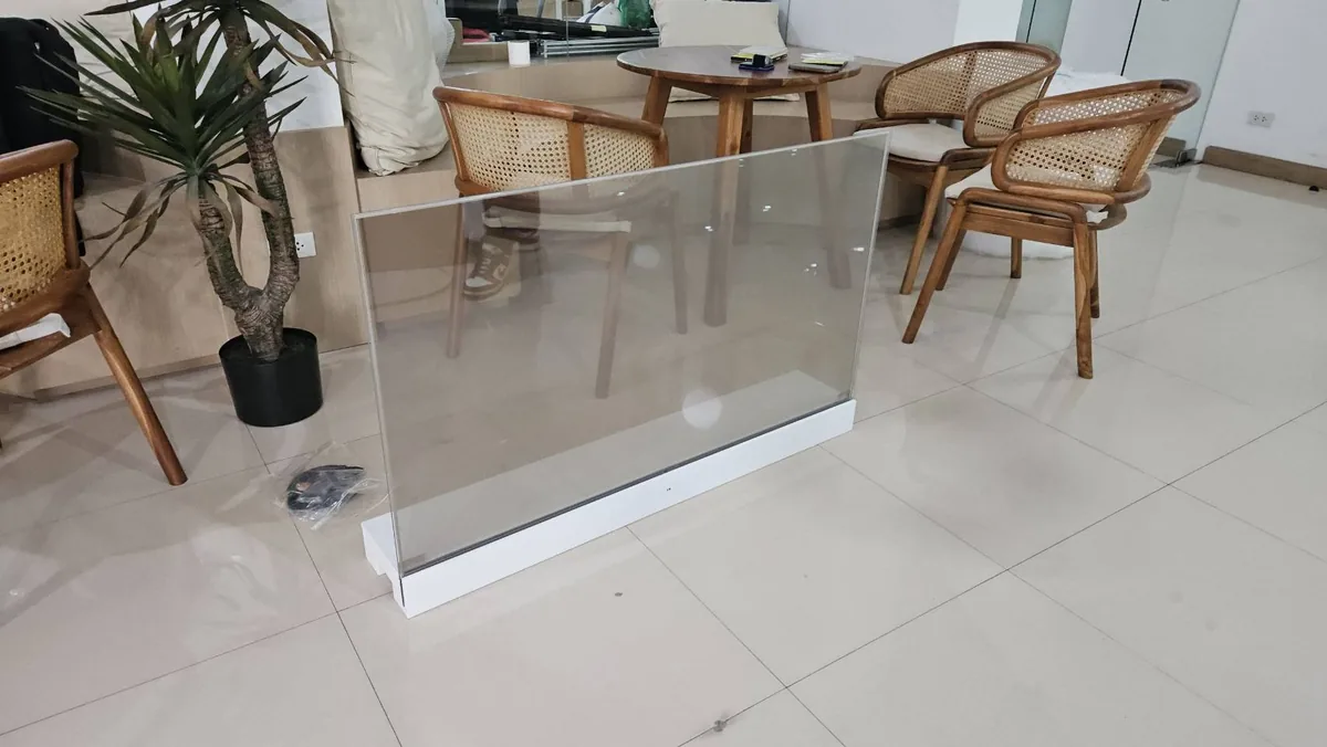 นิทรรศการศิลป์ พีระศรี — OLED Transparent ภาพที่ 5